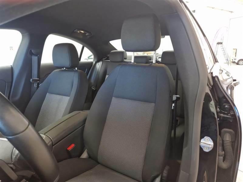 MERCEDES-BENZ CLA 220 d Automatic Business 4 PORTE COUPE
