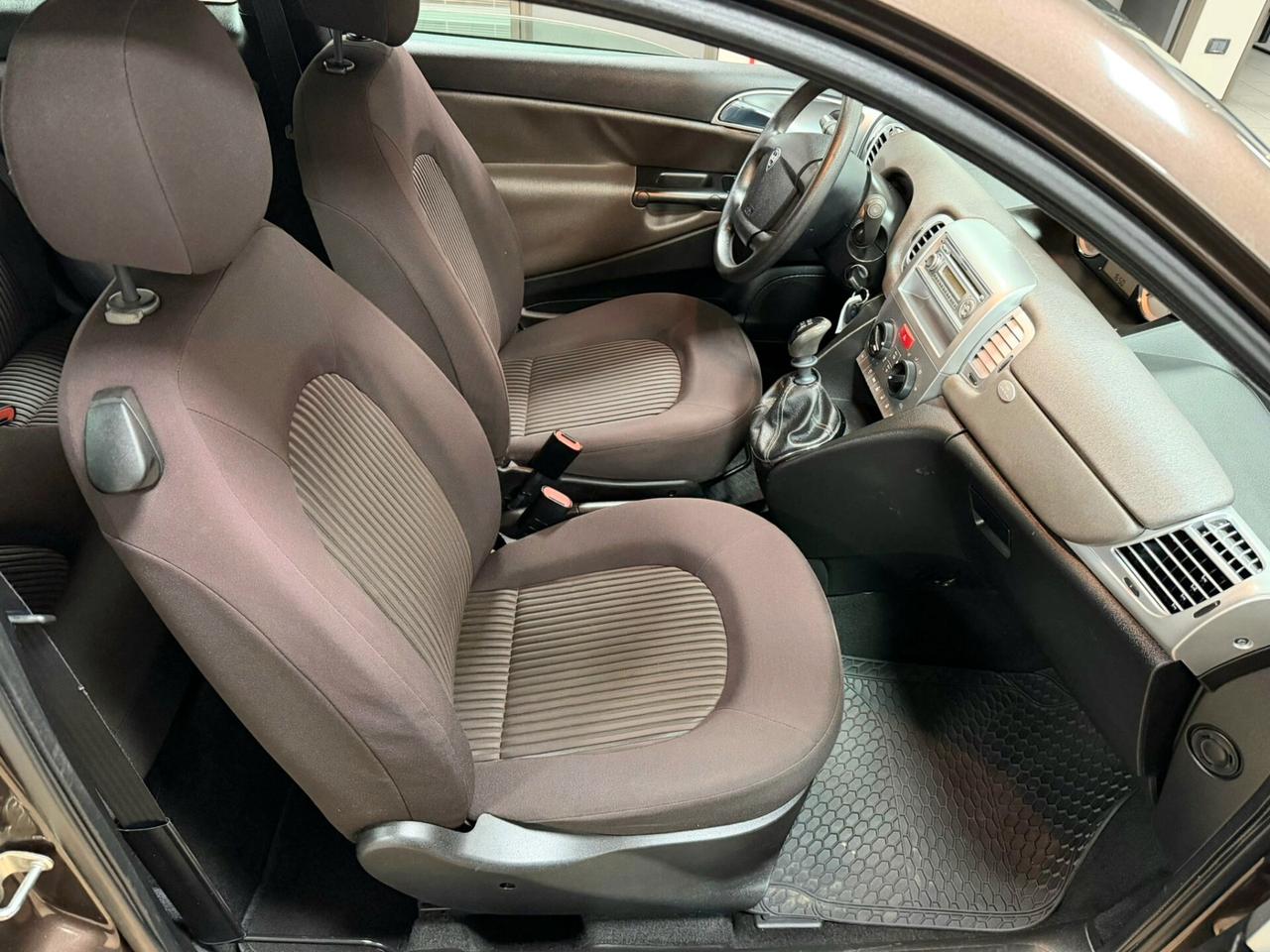 LANCIA YPSILON 1.4 BENZINA/GPL 77CV ORO Ecochic