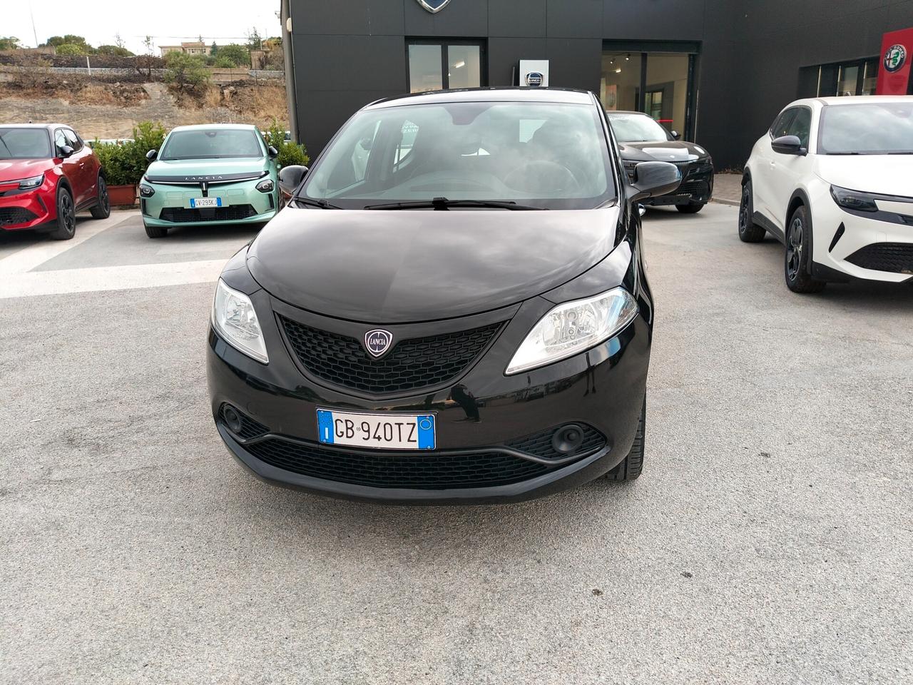 Lancia Ypsilon 1.2 69 CV 5 porte S&S Elefantino Blu
