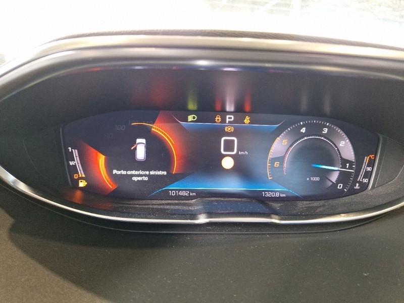 PEUGEOT 3008 BLUEHDI 130 EAT8 SES ALLURE 5 PORTE SUV