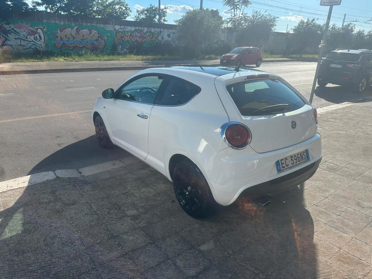 Alfa Romeo MiTo 1.3 JTDm-2 95 CV S&S Distinctive Sport Pack