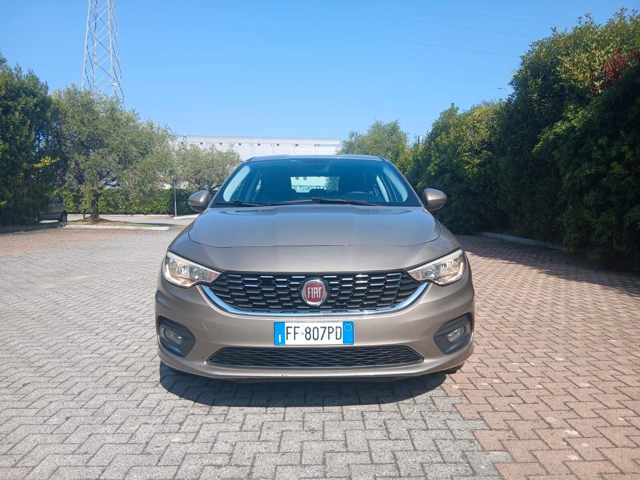 Fiat Tipo 1.6 Mjt 4 porte Lounge