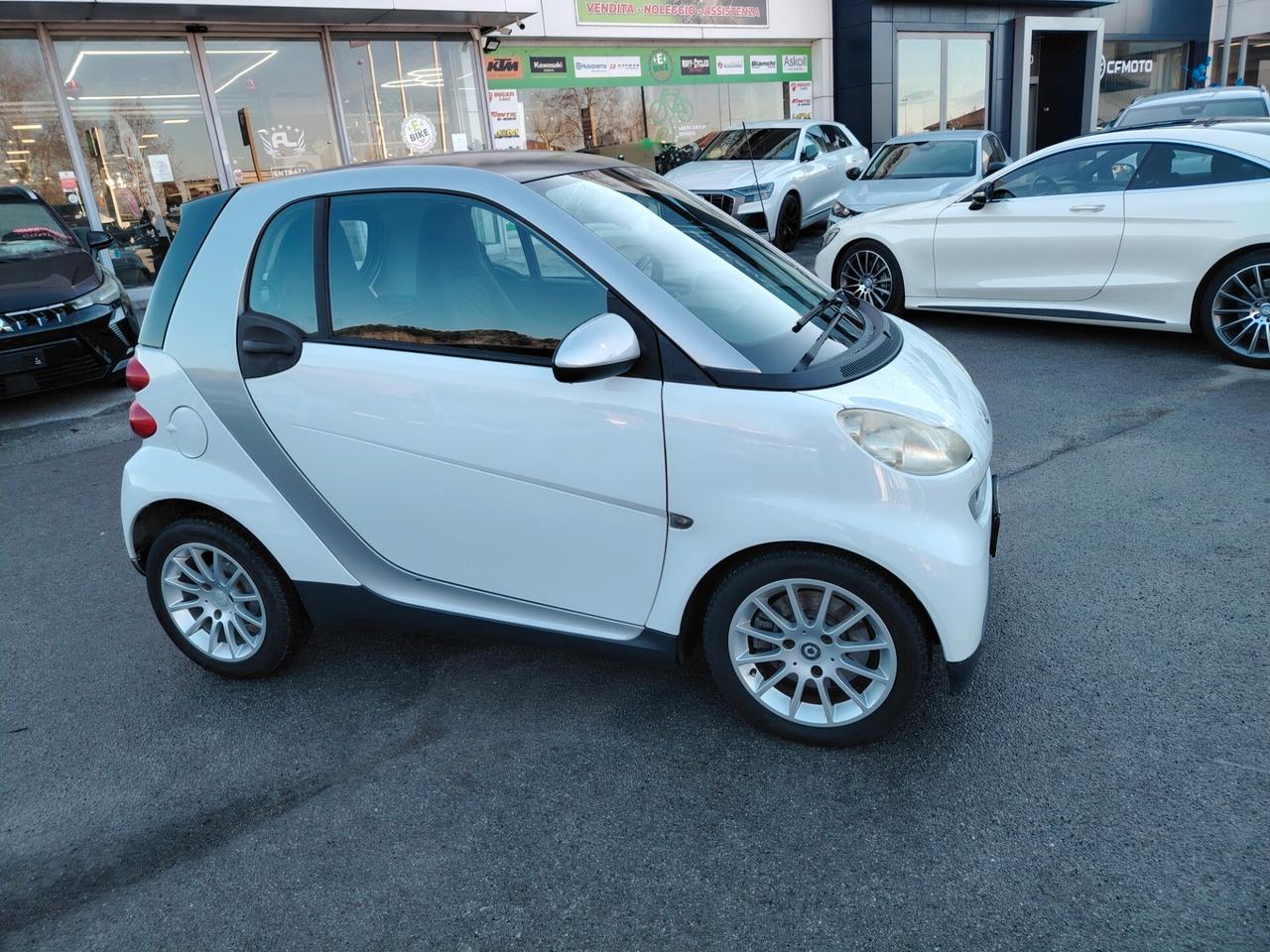 Smart ForTwo 1000 52 kW coupé limited one - predispozione per guida disabili
