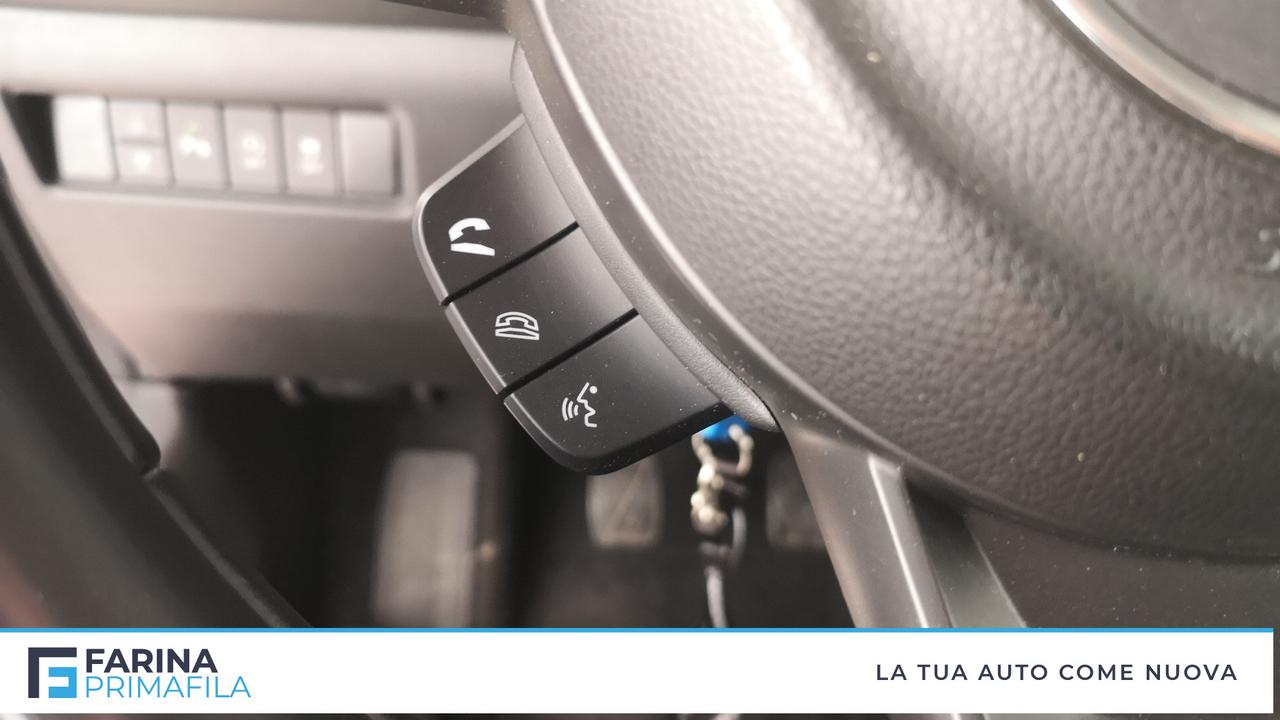 SUZUKI Swift VI 2020 - Swift 1.2h Top 2wd