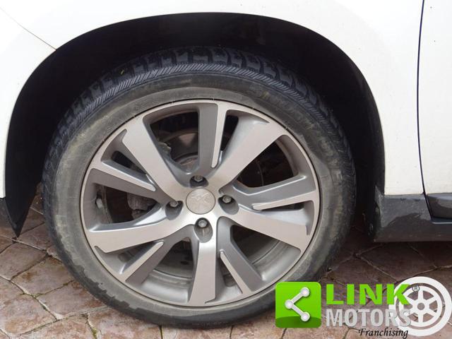 PEUGEOT 2008 1.6 HDI 100 CV ALLURE