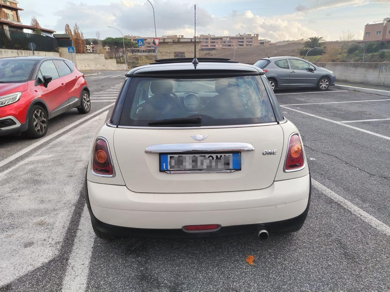 Mini 1.4 16V One Chili per NEOPATENTATI