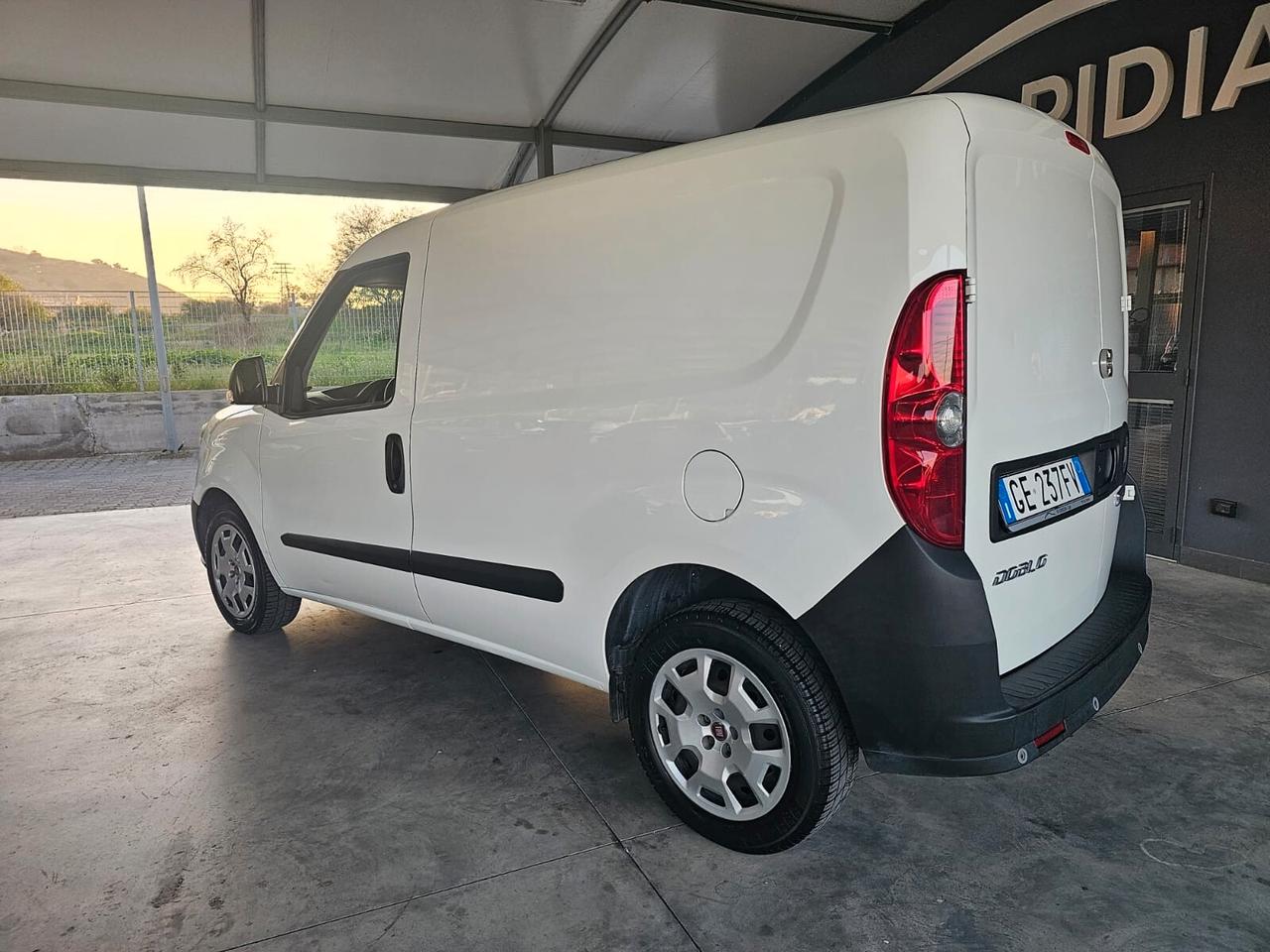 FIAT DOBLO' 1.6 MJT 120CV 3 POSTI 2021