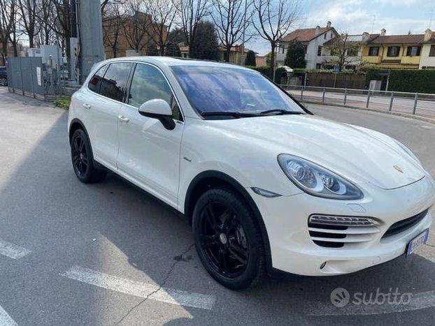 Porsche Cayenne 3.0 V6 tdi tiptronic