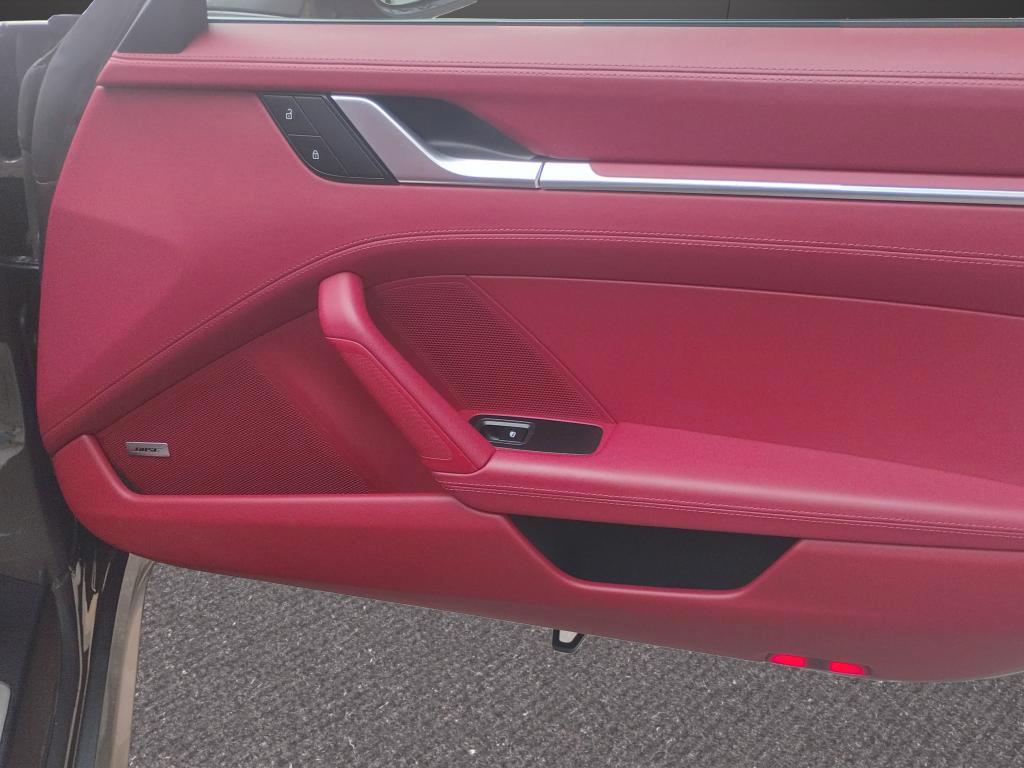 Porsche 911 Coupe 3.0 Carrera S auto