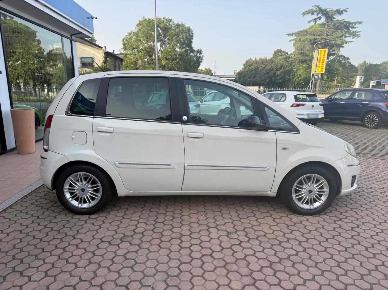 Lancia MUSA 1.4 8V Ecochic (GPL) Platinum