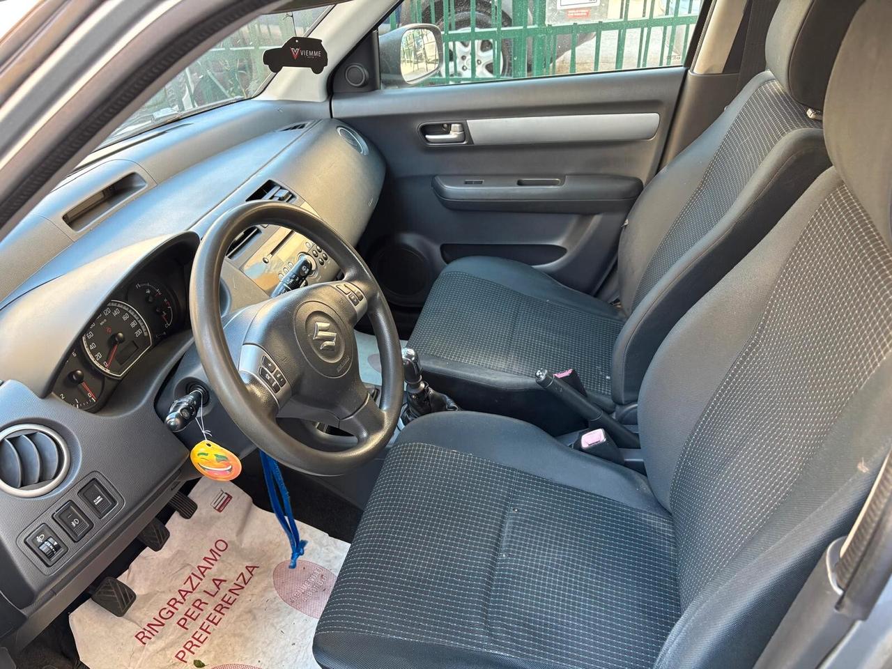 Suzuki Swift 1.3 DDiS 5p. GLX