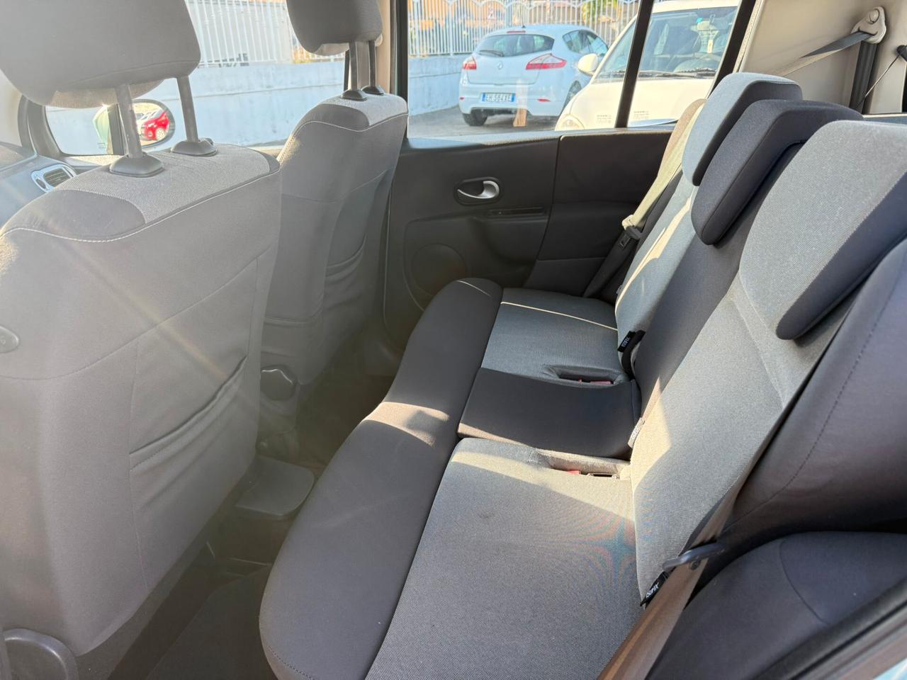 Renault Modus 1.5 dCi 85CV Dynamique