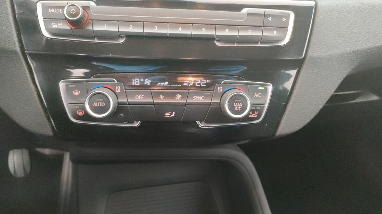 BMW X1 F48 2019 - X1 sdrive18d Advantage