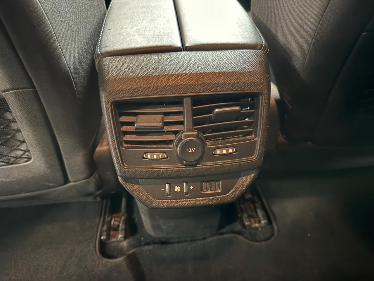 Peugeot 5008 BlueHDi 130 7Posti EAT8 Allure Pack