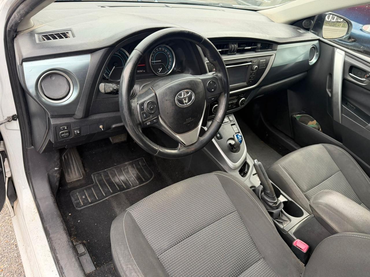 Toyota Auris Touring Sports 1.8 Hybrid Active