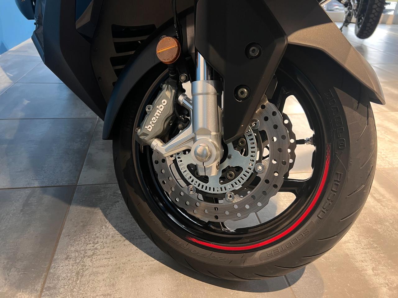 Kymco AK 550 PREMIUM - USATO