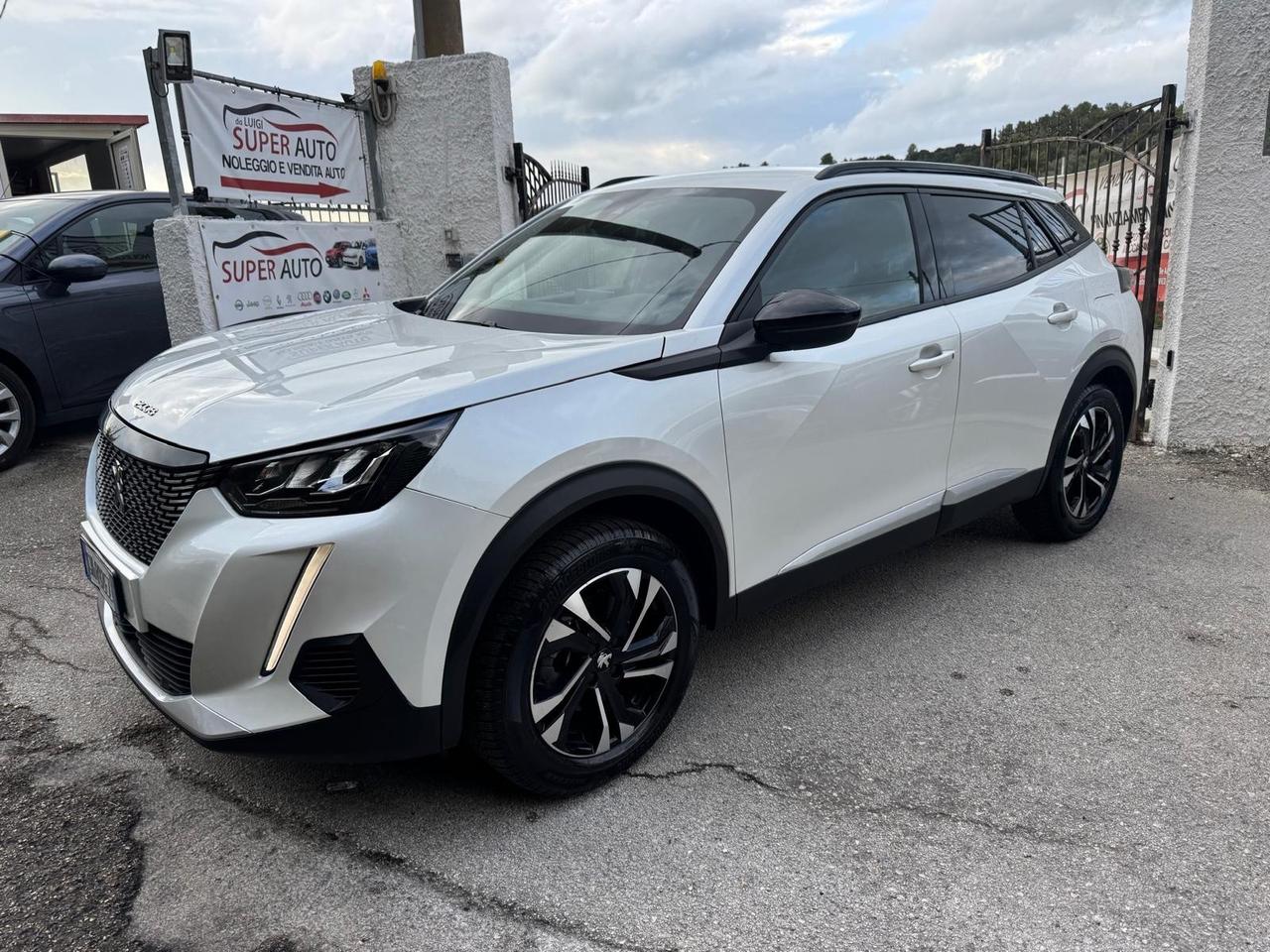 Peugeot 2008 BlueHDi 110 S&S Allure Pack