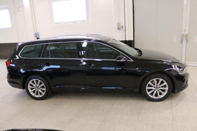 VOLKSWAGEN Passat Variant 2.0 TDI SCR EVO DSG Business "" BELL1SS1MA ""
