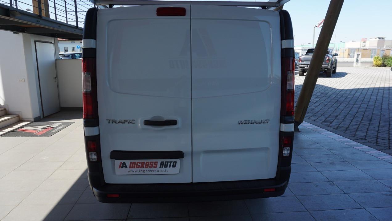 RENAULT Trafic T27 2.0 dci 120cv L1H1 Ice