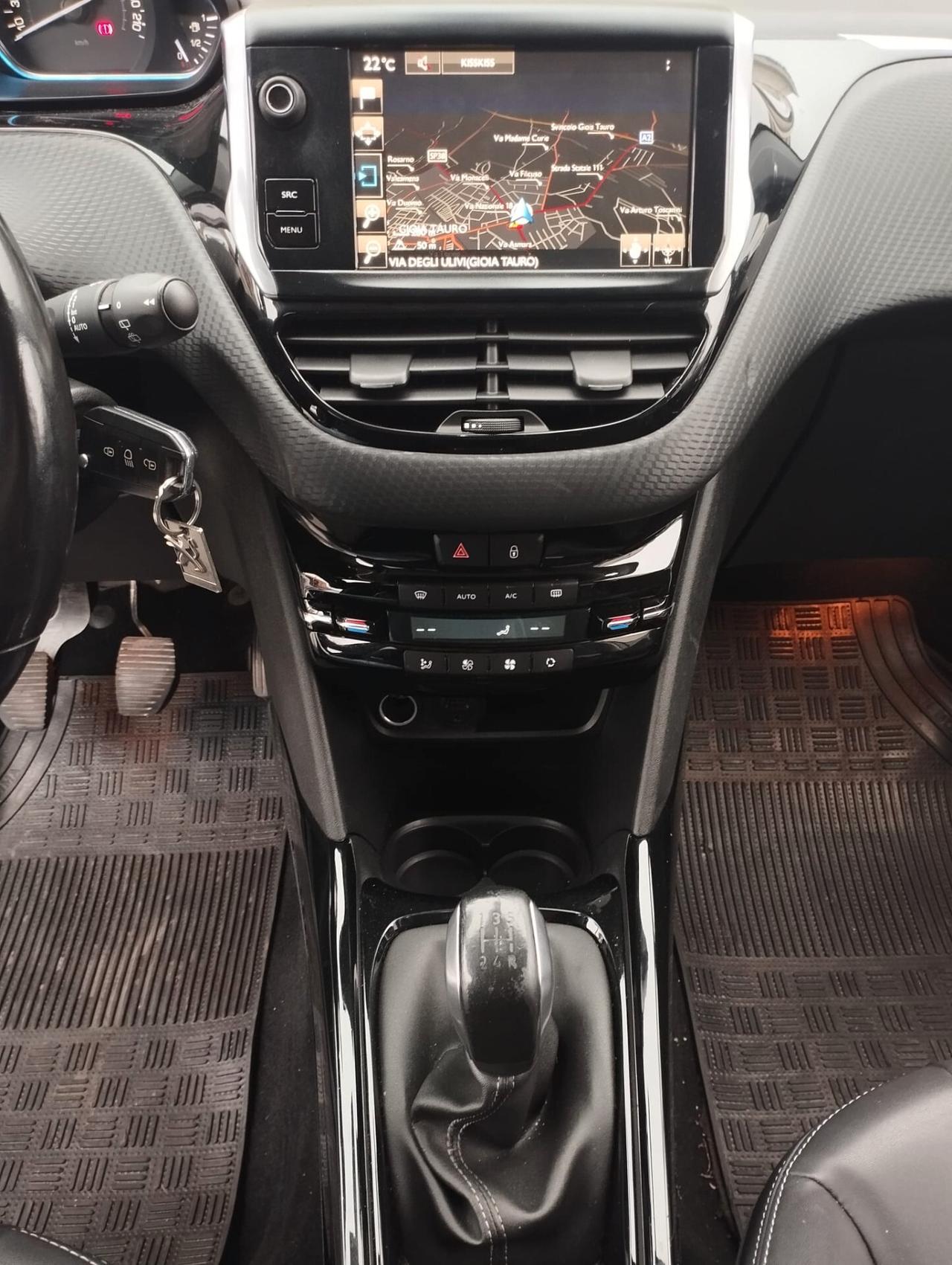 Peugeot 2008 BlueHDi 100 Allure