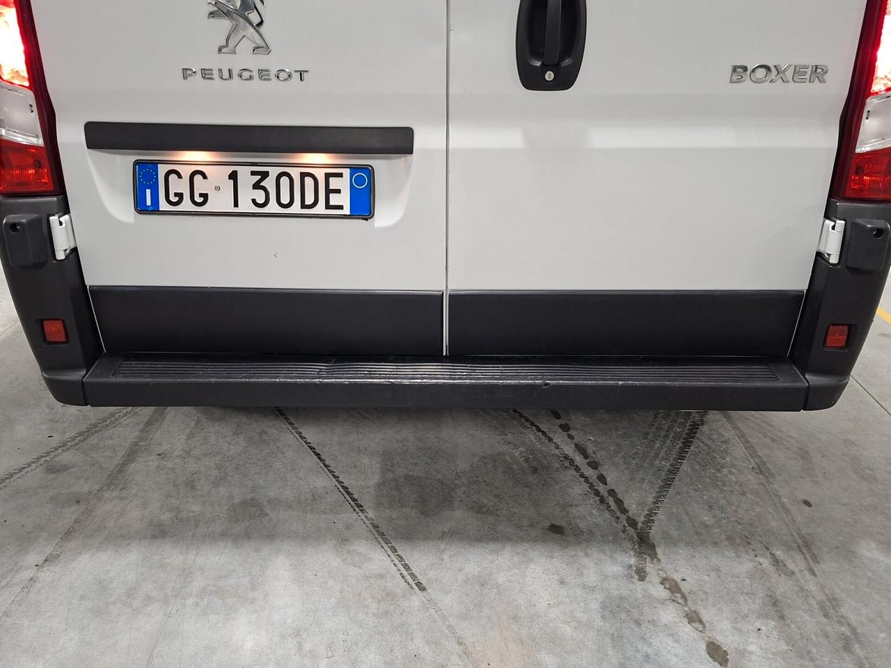 Peugeot Boxer 330 2.2 BlueHDi 140CV L1H1 Furgone