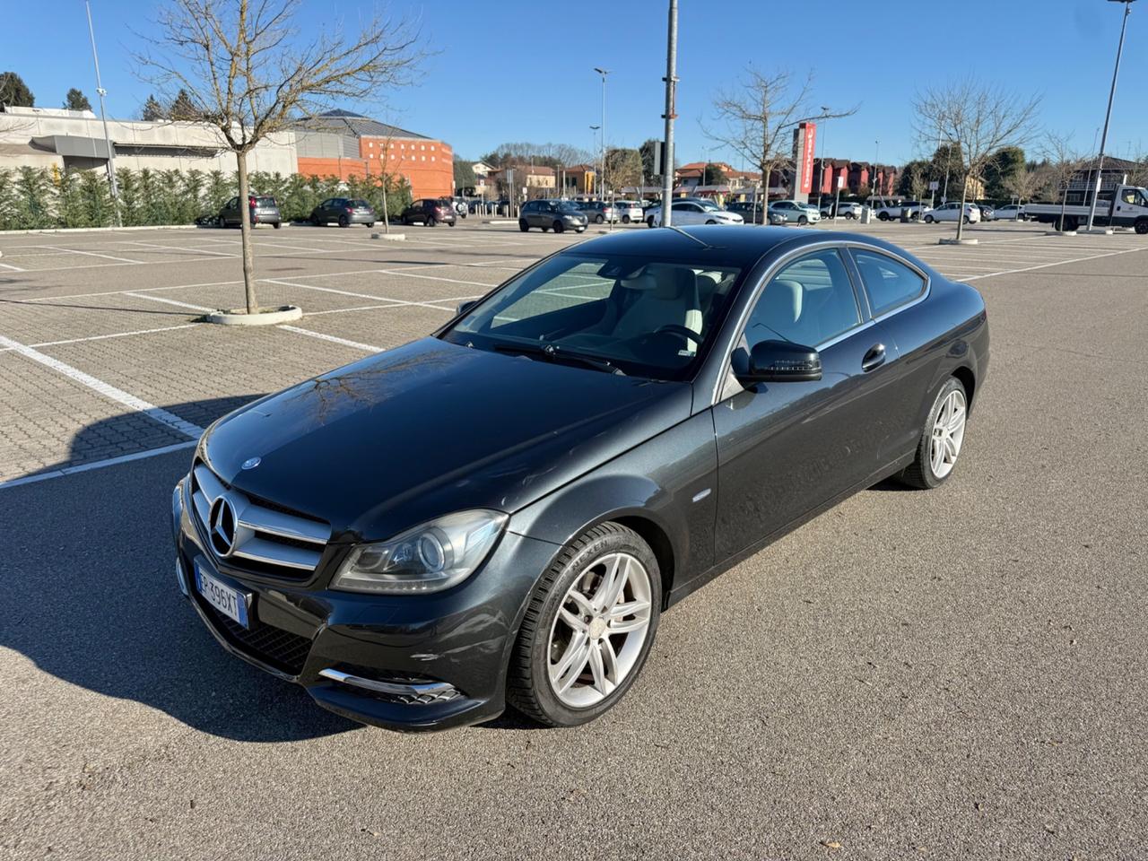 Mercedes-benz C 220 CDI BlueEFFICIENCY Coupé Avantgarde*Pelle*Navi