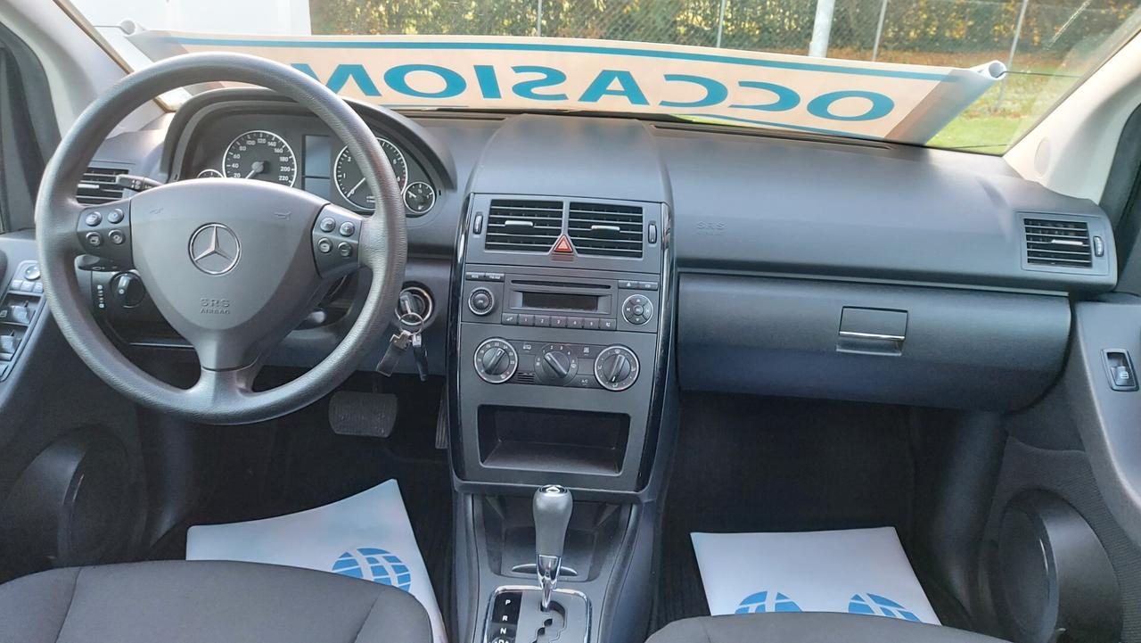 Mercedes-benz A 160 - Benzina - AUTOMATICA