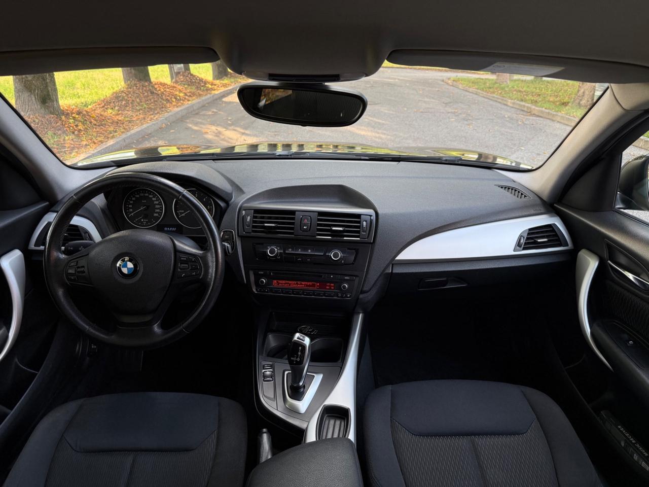 Bmw 116 116d 5p. Urban