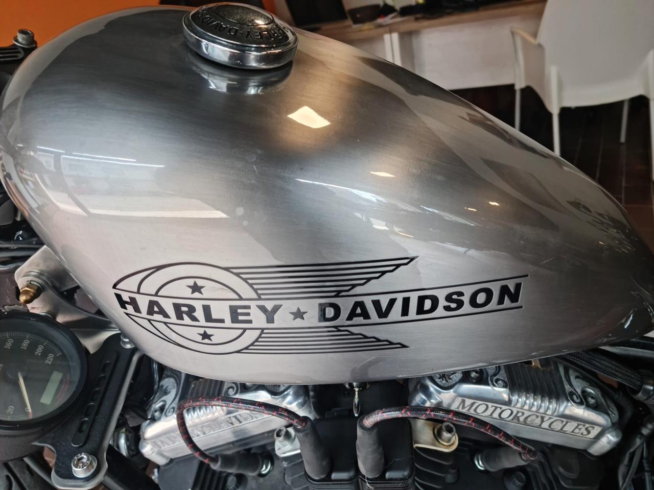 Harley-davidson 883 Sportster R XL 883R