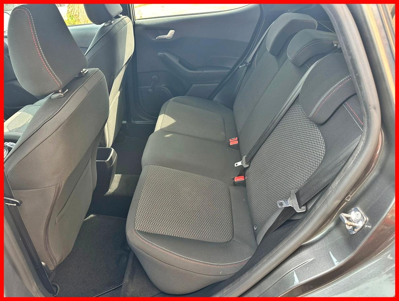 Ford Fiesta 1.5 TDCi 5 porte ST-Line