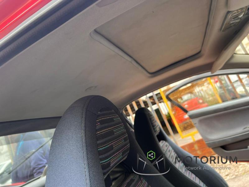 Mazda MX-3 1.8i V6 24V cat