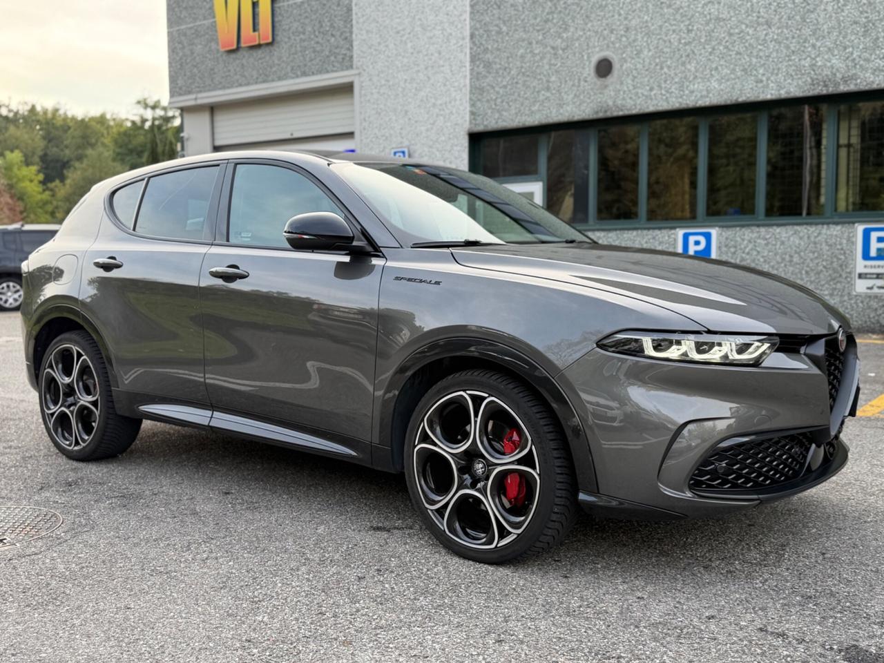Alfa Romeo Tonale 1.5 160 CV MHEV TCT7 Edizione Speciale*Automatik*Cerchi