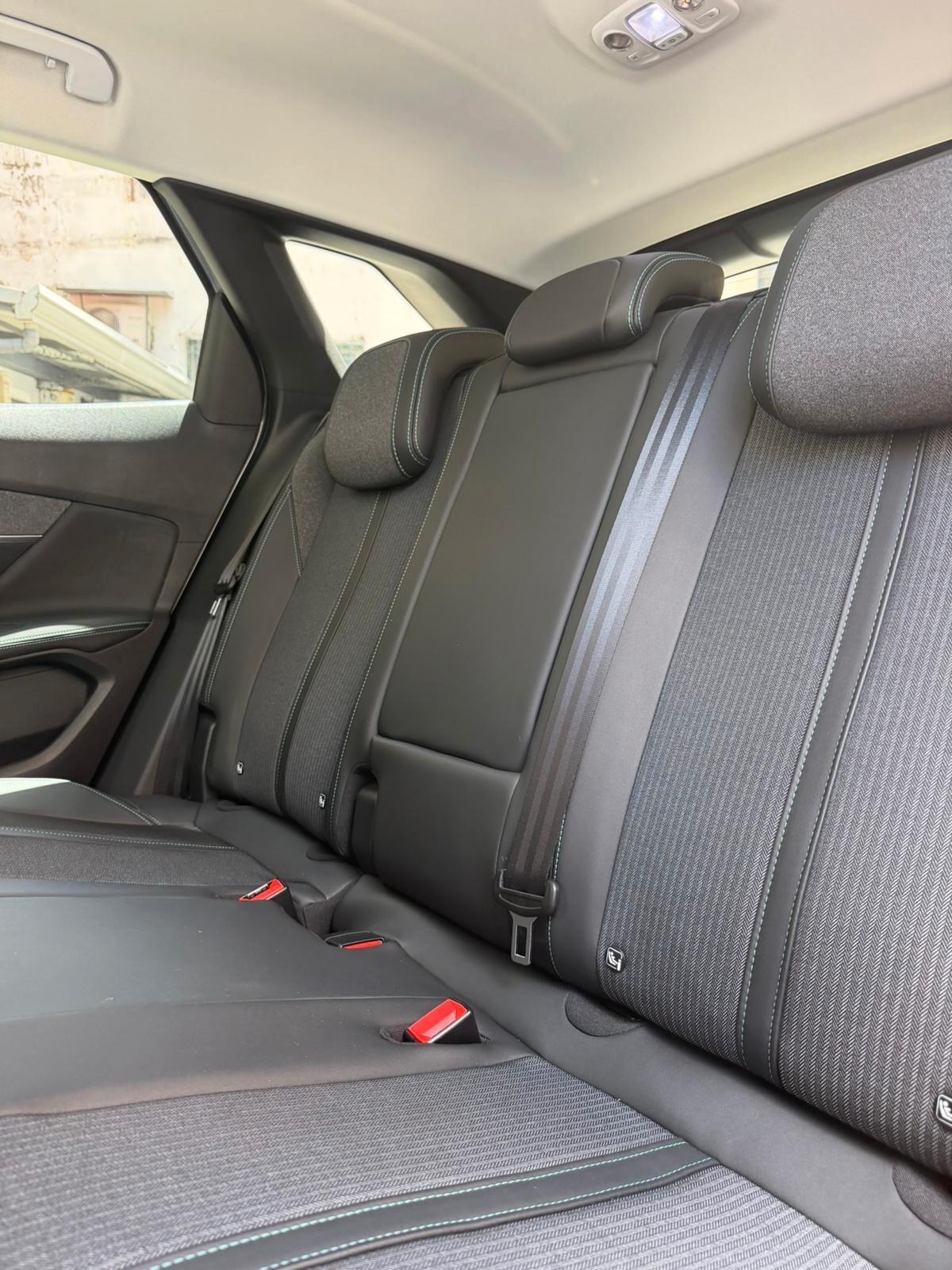 Peugeot 3008 1.5 BlueHDi 130cv S&S Allure pack EAT8