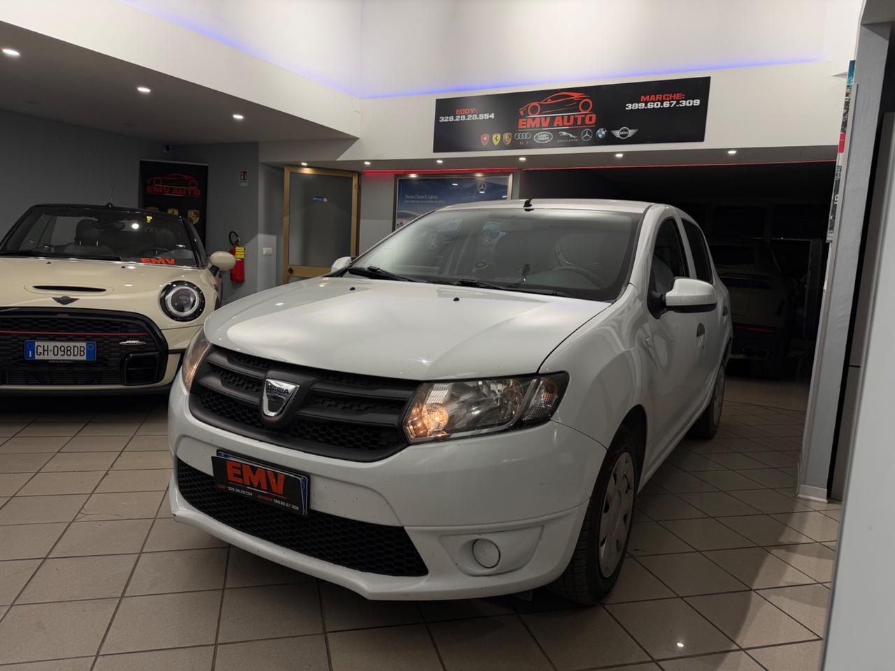 Dacia Sandero 1.2 75CV La Gazzetta dello Sport ok neopatentati