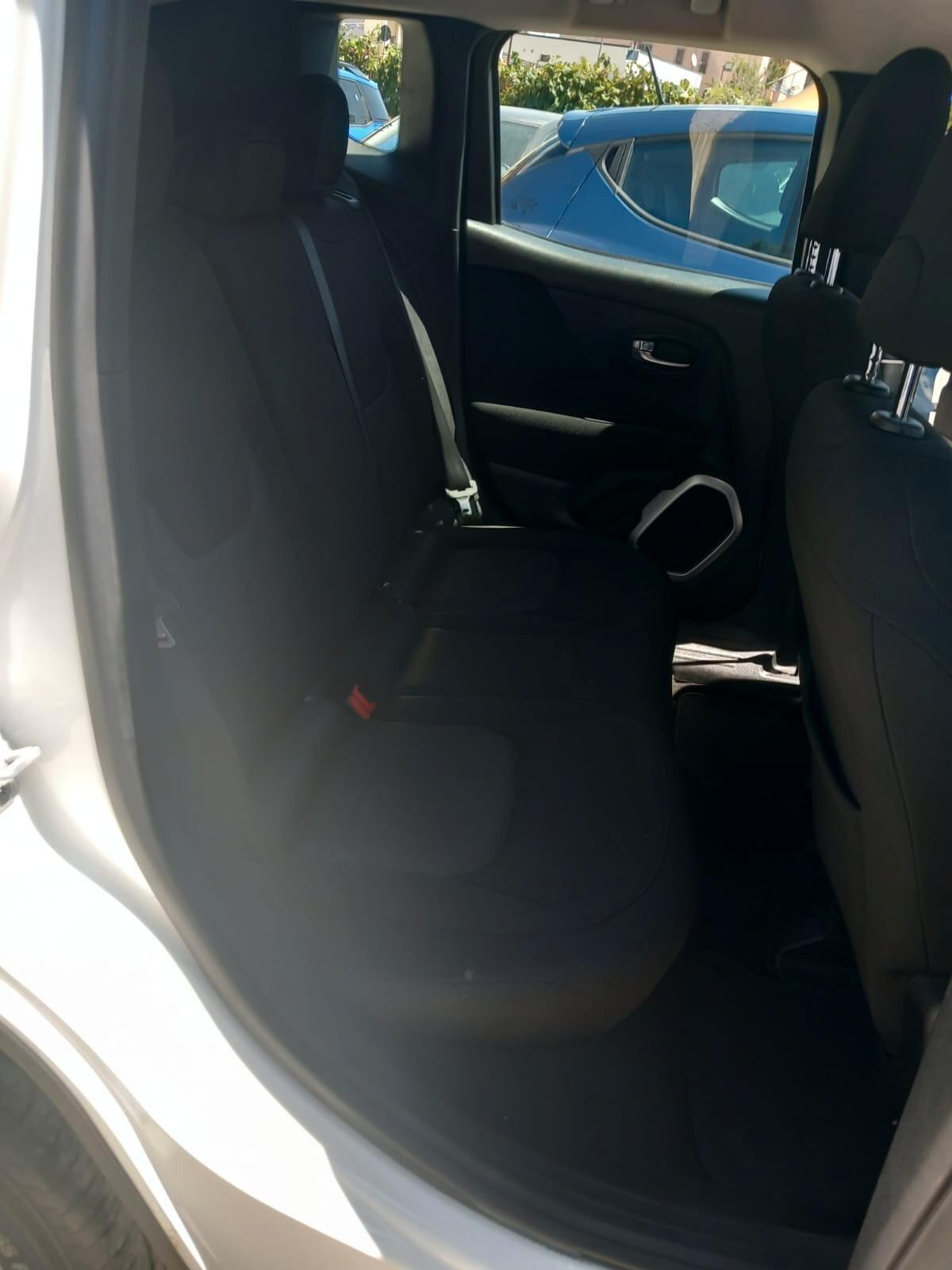 Jeep Renegade 1.6 Mjt 120 CV Longitude