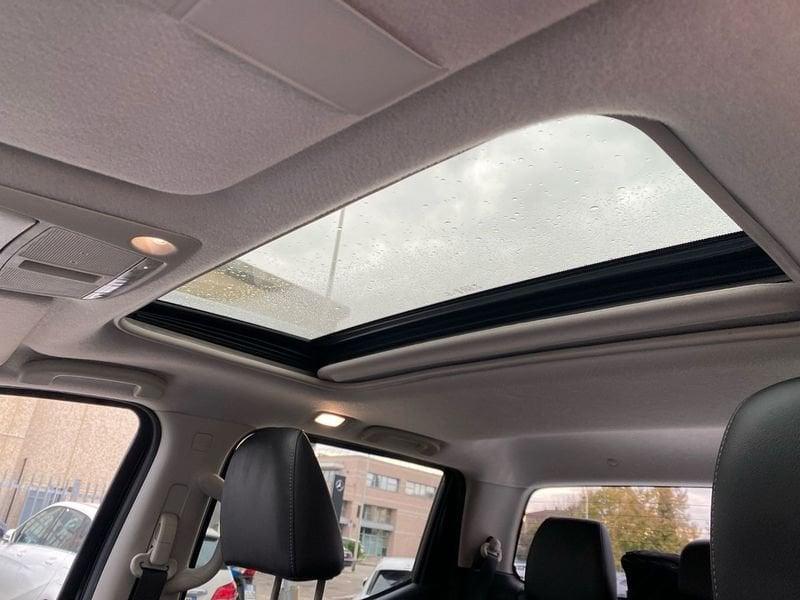 Nissan Navara 2.3 dci d.cab Tekna 4wd 190cv auto my18