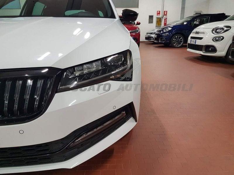 Skoda Superb Superb Wagon 2.0 tdi evo Sportline 200cv dsg