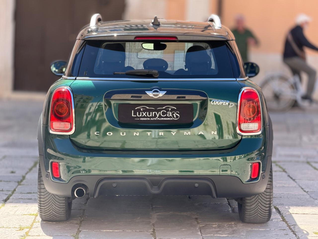 Mini Cooper D Countryman 2.0 Hype LED CARPLAY