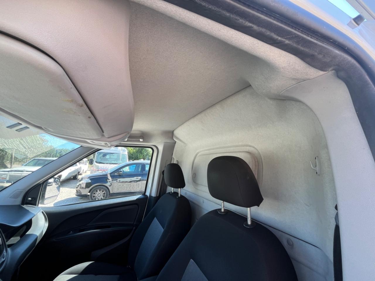 Fiat doblò 1.4 benzina metano