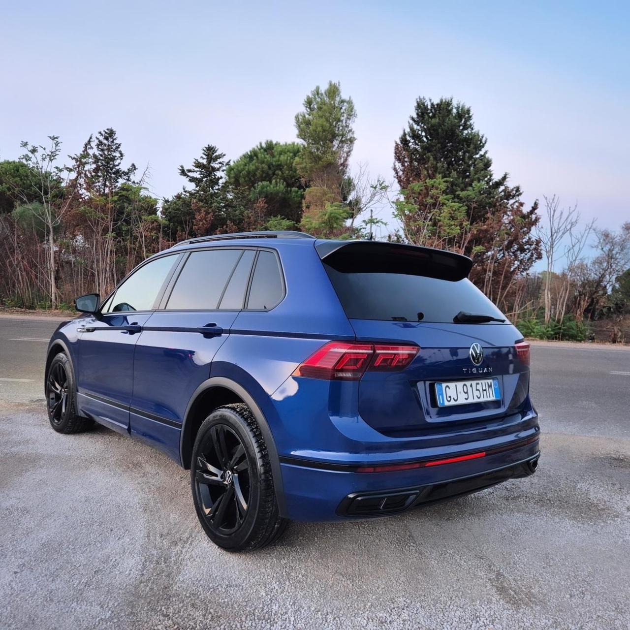 Volkswagen Tiguan 2.0 TDI 150 CV SCR DSG R-LINE