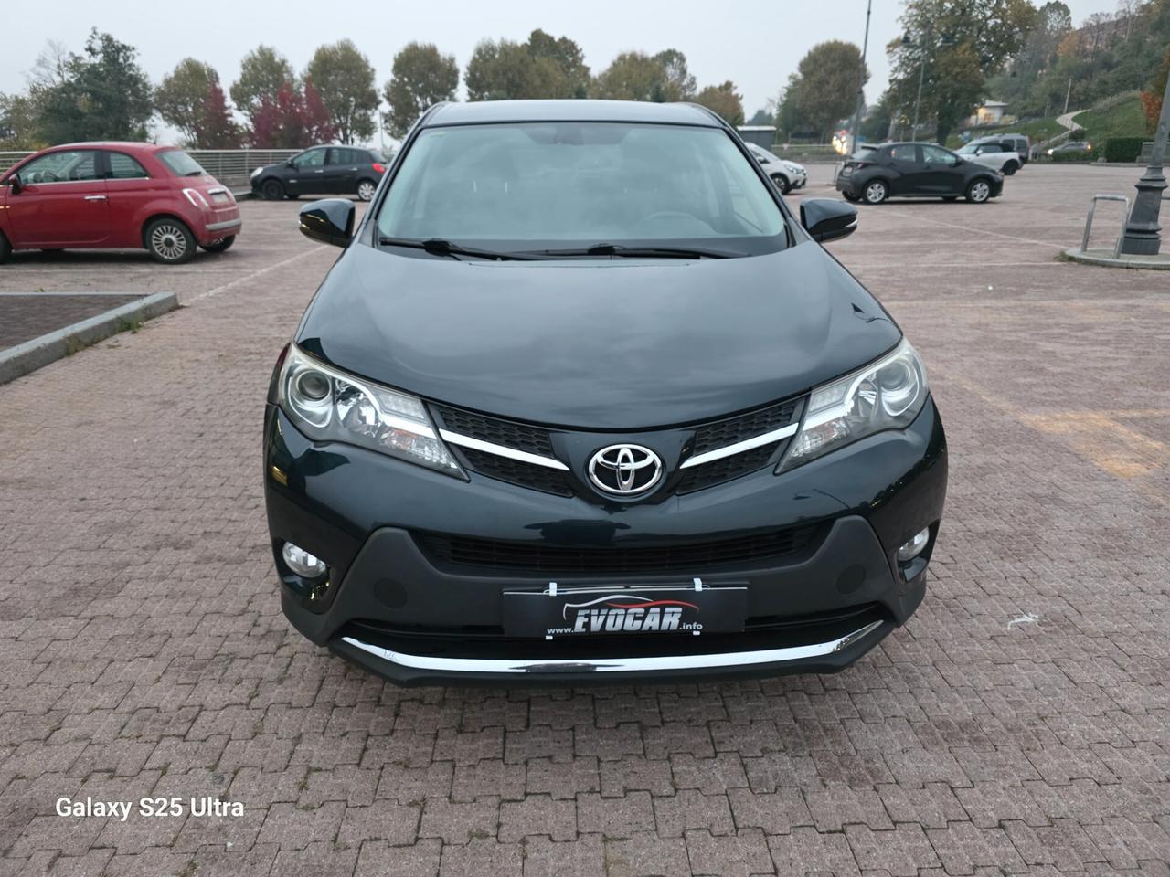 RAV4 2.0 D-4D 4WD Lounge valuto usato scambio