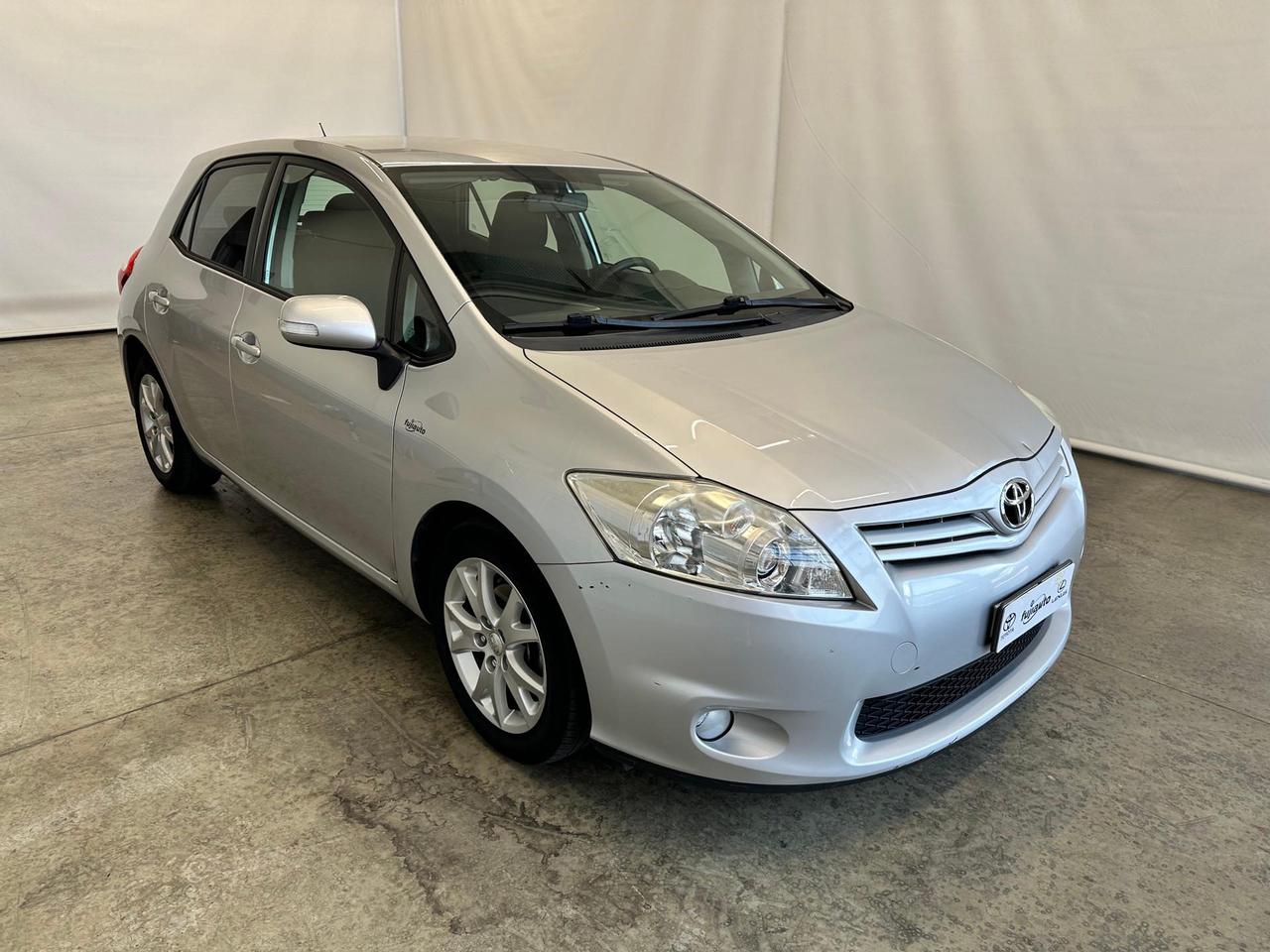 Toyota Auris 5p 1.4d Active c/CL