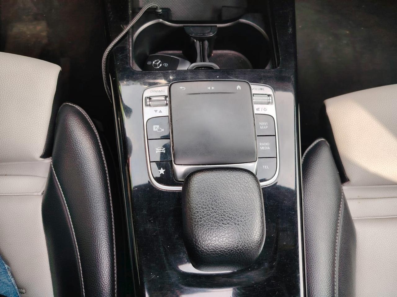 Mercedes-benz A 180 d Automatic Premium CON TETTO