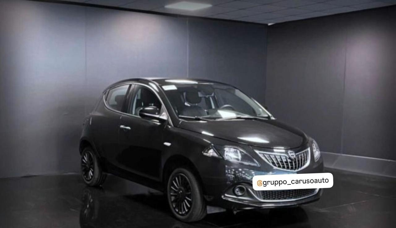 Lancia Ypsilon 1.2 69 CV 5 porte GPL Silver Plus