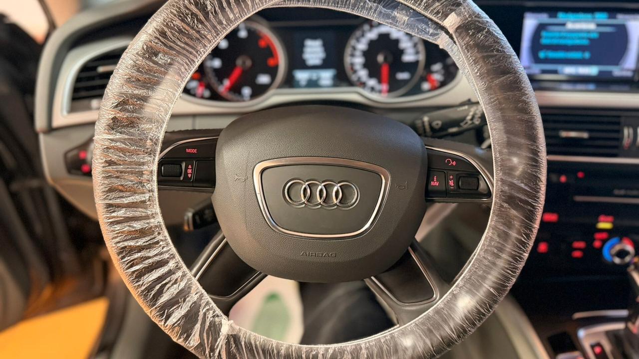 Audi A4 Avant 2.0 TDI 150 CV Business