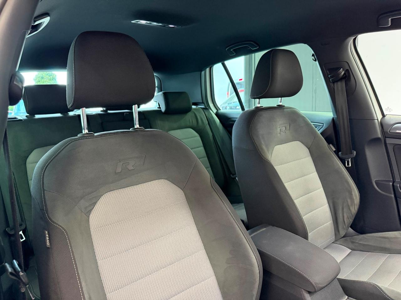 Volkswagen Golf 1.6 TDI -R LINE-110 CV DSG 5p. Sport Edition BlueMotion Tech.