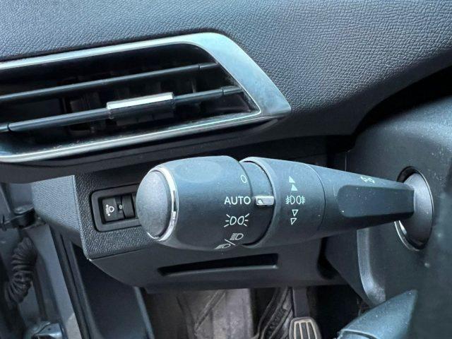 PEUGEOT 3008 BlueHDi 120 S&S Allure