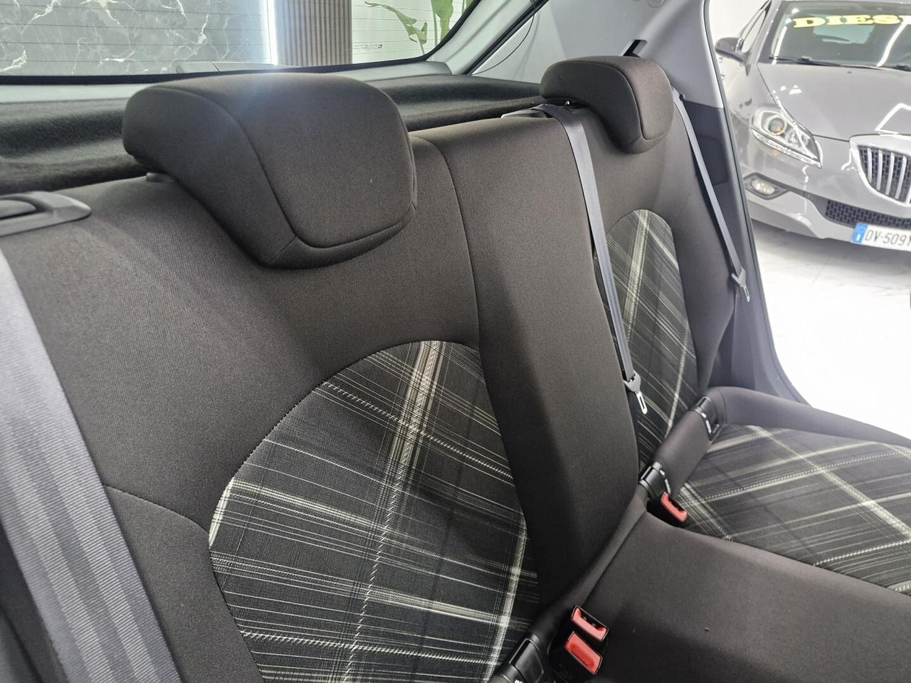 OPEL CORSA 1.4 GPL 5 PORTE BI-COLOR ANNO 11/2017