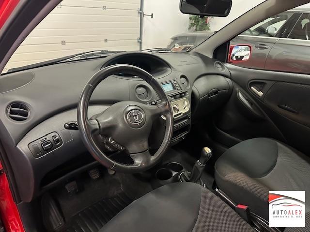 TOYOTA - Yaris 3p 1.0 Sol Blue NEOPATENTATI