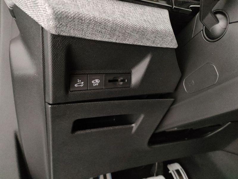 Peugeot 5008 5008 Hybrid 145 e-DCS6 Allure